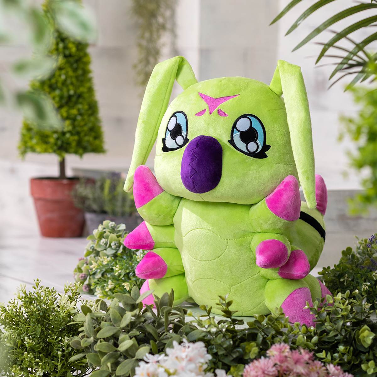 ワームモンがほぼ等身大のぬいぐるみになってメガハウスから登場です！